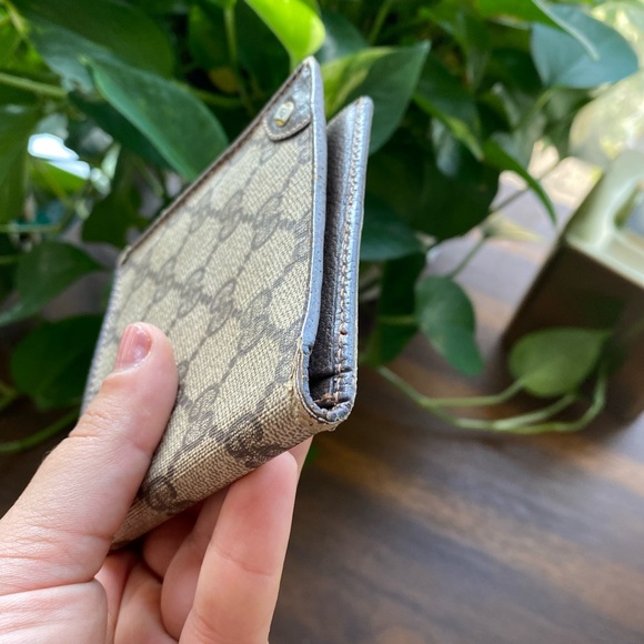 Authentic vintage Gucci mens wallet in very good condition - Picture 6 of 11